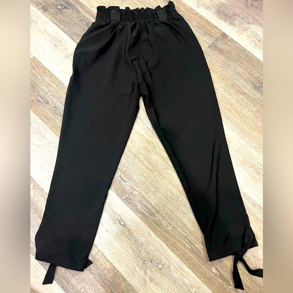 Pants - Picture 3 of 4